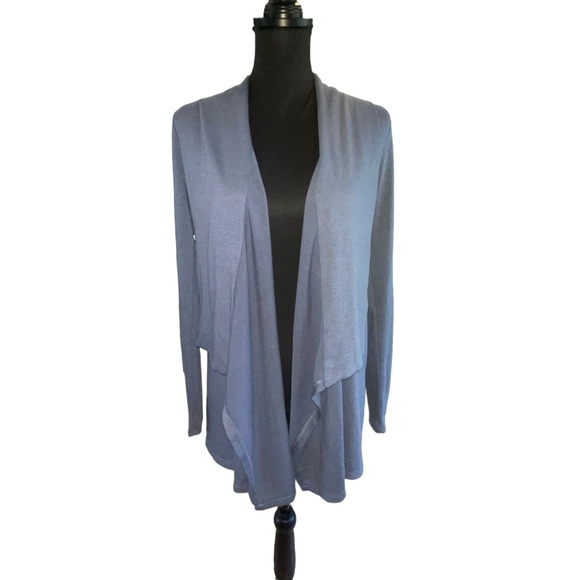 Ann Taylor Sweaters - Ann Taylor. Sz Small. Long sleeve cardigan. Gray w/blue hue.